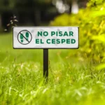 Cartel informativo pequeño