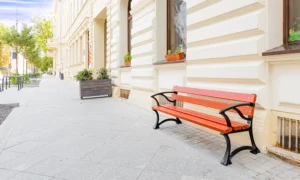 Banco Urbano con reposabrazos