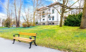 Banco Viena con reposabrazos