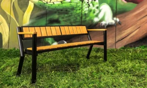 Banco Gladiador Prestige con reposabrazos de madera