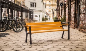 Banco Gladiador Bis con reposabrazos de madera