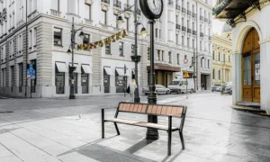 Banco Gladiador WPC con reposabrazos