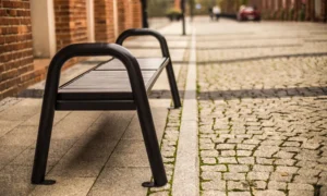 Banqueta Spartan WPC