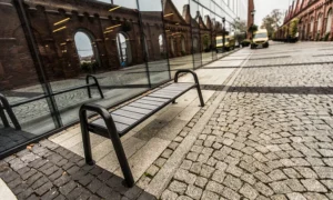 Banqueta Spartan WPC