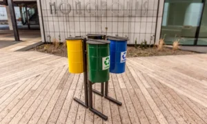 Papelera de reciclaje Trébol