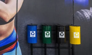 Papelera de reciclaje Tulipán