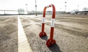 Bloqueador de estacionamiento B4