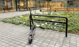 Soporte para patinetes Frida – 9 plazas