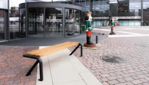 Bancos-resistentes-para-parques-avenidas-y-zonas-costeras