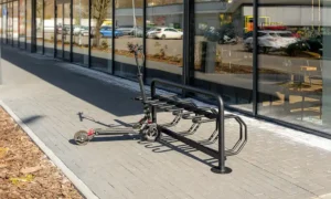 Soporte para bicicletas y patinetes Pedro